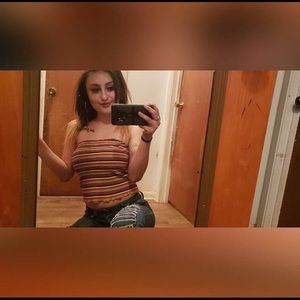 Meet your Posher, Victoria